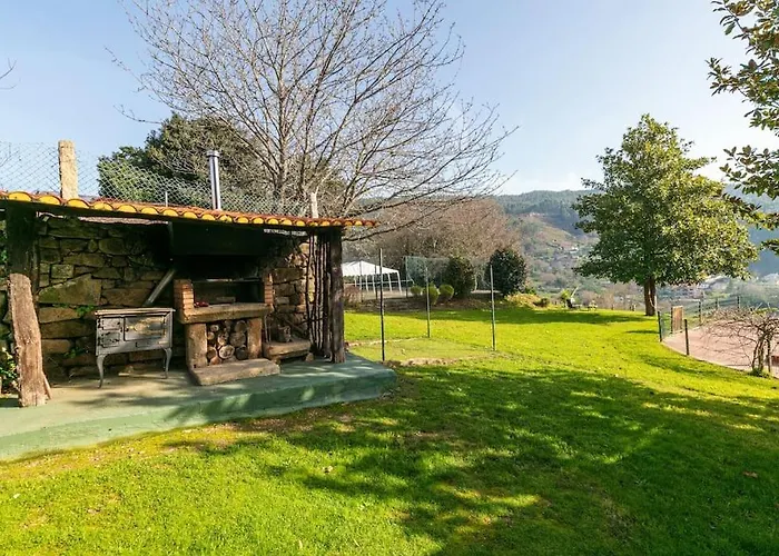 Casa Do Pombal By * Moaña